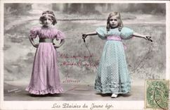 Vintage Postcard Enfants the pleasures of an young age Skipping rope