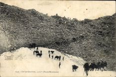 CPA Militaria Chasseurs Alpins Col de Chavieres Haute Maurienne (fleurs sechees au dos sinon bonne présentation)