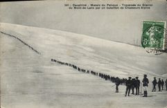 Dauphine Vintage Postcard Militaria Alpine hunters Solid mass of Pelvoux Crossed of the glacier of the Mount of Lans by a battalion of Alpine hunters