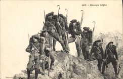 CPA Militaria Chasseurs Alpins Groupe alpin 