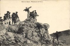 CPA Militaria Chasseurs Alpins Batterie alpine Manoeuvre de force 