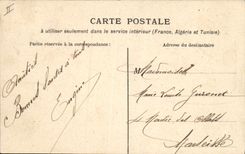 CPA Militaria Chasseurs Alpins dans les Alpes A la cime d'un col 