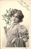 CPA Fantaisie Illustrateur Femme 