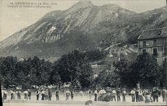 Vintage Postcard Petanque Grenoble It My Jalla Bowlers has the esplanade