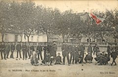 CPA Petanque Beziers Place d'armes le jeu de boules 
