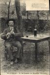 CPA Folklore Auvergne Le joueur de Musette TOP 