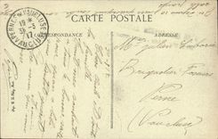 CPA Folklore Auvergne Le Cabrettaire 