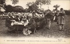 Vintage Postcard Folklore a wedding in Brittany the players of Bagpipe and of bombards make the turn of the tables