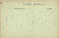 CPA Militaria Les Fetes de la Victoire a Paris 13 juillet 1919 A l'hotel de ville Le marechal Foch decore un poilu 