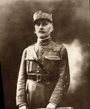 CPA Militaria Marechal Foch 