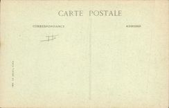 CPA Militaria Les Fetes de la Victoire a Paris 14 Juillet 1919 Remise d'une gerbe au Marechal Foch 