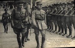 Vintage Postcard Militaria Fetes of the Victoire has London Arrivee of the Foch Marshal has the station