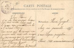 CPA Femme La musique 