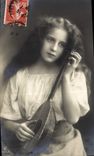 CPA Femme Musique 