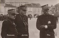 CPA Militaria Trois Grands chefs de nos armees Castelnau Joffre Pau 