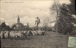 CPA Folklore Berger echassier dans les Landes Moutons