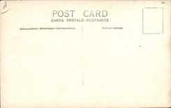 CPA Femme Artiste 