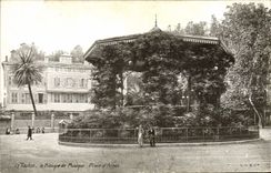 CPA Toulon Le kiosque de musique Place d'armes 