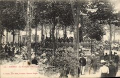 Postal Amiens el quiosco de música