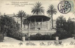 CPA Hyeres Le jardin public et le Kiosque 