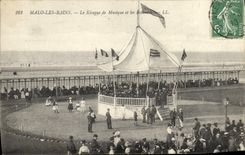 CPA Kiosque de musique et les Rotondes Malo les Bains 