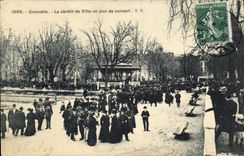 CPA Kiosque Grenoble Le jardin de ville un jour de concert 