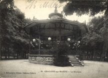 Vintage Postcard Kiosk Trawl-nets on the Marne
