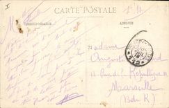 CPA Kiosque Toul La place de la Republique A droite le Cercle Militaire