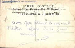 CPA Militaria Bien que blesse le colonel Pelettier refuse de se faire evacuer 