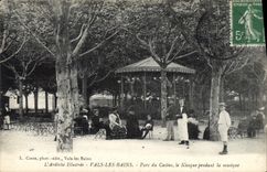 CPA Vals les Bains Parc du casino Le Kiosque pendant la musique 