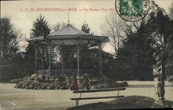 Vintage Postcard Rochefort Kiosk on Sea the public garden Roy Bry