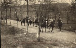 Vintage Postcards Militaria general Dupurt and its State Major pass the post border