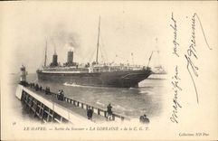 Vintage Postcard Boat Steamer Le Havre Left the steamer Lorraine of CGT