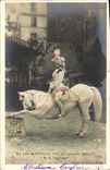 CPA La jolie Marville dans son numero equestre De la Gueriniere Cheval Theatre du Moulin Rouge 