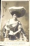 CPA Femme Je la couvre d'un foulard 