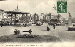 CPA Kiosque Boulogne sur Mer La digue Ste Beuve et le casino 