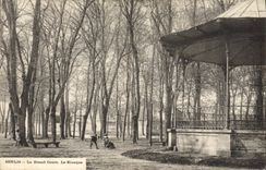 CPA Kiosque Le Grand Cours Senlis 