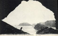 Postal Caza Bonito Isle en el Mar la gruta del boticario Cazador