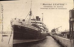 CPA Bateau Marechal Lyautey Courrier du Maroc Amarrage au quai de Casablanca 