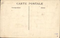 Vintage Postcard Cloche Paris Crowns Montmartre Heart