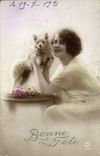 CPA Chien Chiens Femme 