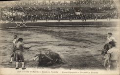 Postal Corrida Curso de toros Corrida de Muerta Dando el Puntilla Curso español Dar el Puntilla
