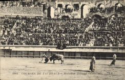 CPA Corrida Course de taureaux Matador portant l'estocade 