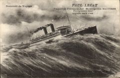 CPA Bateau Paquebot Paul Lecat Paquebot Francais des Messageries Maritimes par grosse mer 