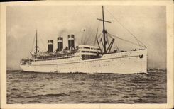 CPA Bateau Paquebot Cie Cyp Fabre SS Patria 