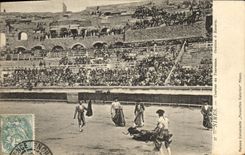 CPA Corrida Course de taureaux Nimes Ovation a Reverte 