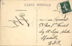Postal Corrida Curso de toros Nimes Interior de las arenas Vista tomada un día de curso de puesta se murió
