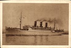 CPA Bateau Paquebot Fabre Line SS Patria 
