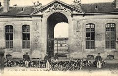 CPA Chasse a courre Chantilly Sortie de la meute Chiens Chien 