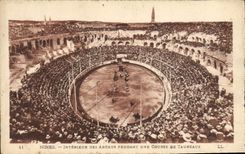 CPA Corrida Course de taureaux Nimes Interieur des arenes pendant une course de taureaux 